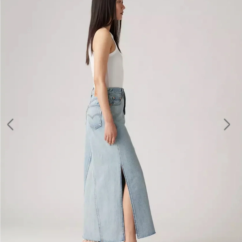NWT Levi’s long A line Jean skirt - Picture 2 of 4